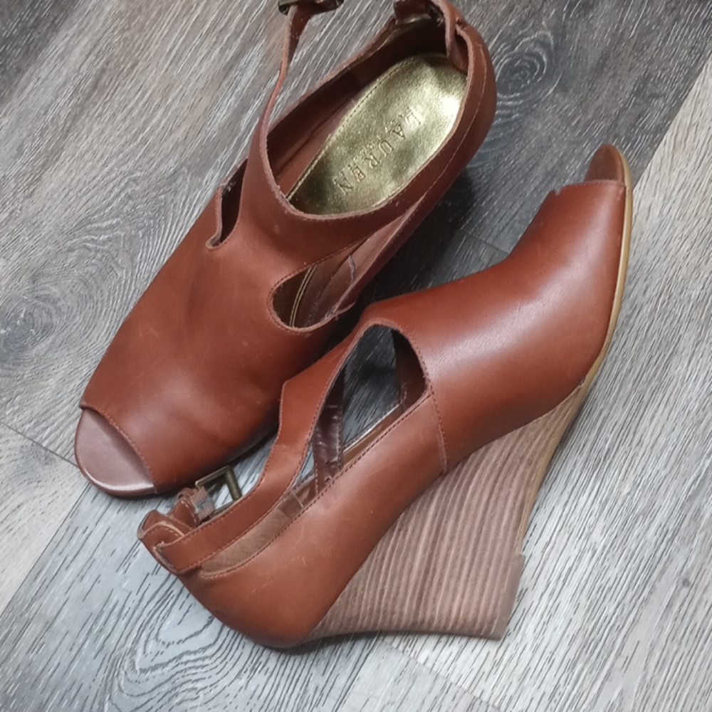RALPH LAUREN BROWN LEATHER WEDGES SIZE 10